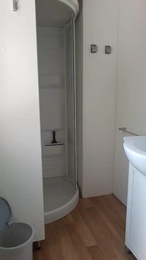 Mobile Home 6-Pers Camping Lei Suves-Cotes D'Azur-Including Airco Roquebrune-sur Argens Esterno foto