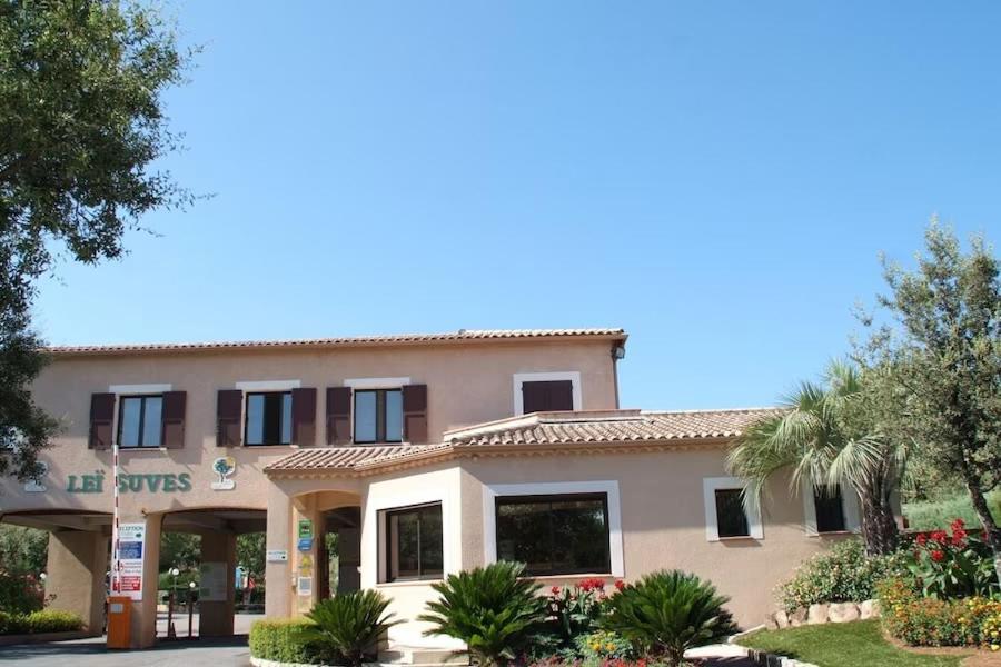 Mobile Home 6-Pers Camping Lei Suves-Cotes D'Azur-Including Airco Roquebrune-sur Argens Esterno foto