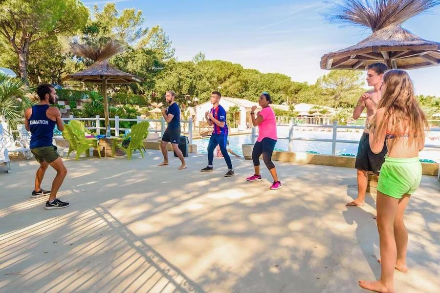 Mobile Home 6-Pers Camping Lei Suves-Cotes D'Azur-Including Airco Roquebrune-sur Argens Esterno foto